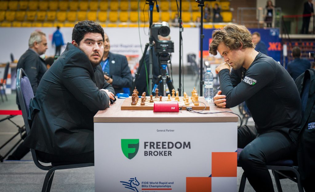 Playing Carlsen's favourite opening against him, Carlsen vs Dubov